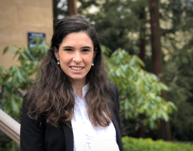 Paula Calvo ’22 Ph