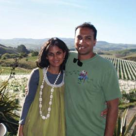 Narayan Paruchuri ’95 and his wife, Alpa