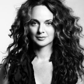 Melissa Errico ’92