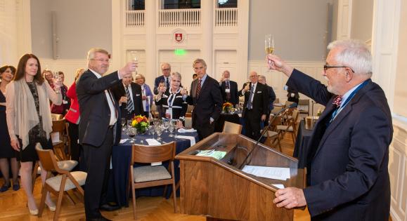 Sterling Professor Emeritus of Divinity and former dean Harold Attridge leads a toast to the YDS Bicentennial and newly launched campaign