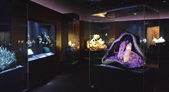 A view of the renovated David Friend Hall in 2016, featuring a large Amethyst specimen