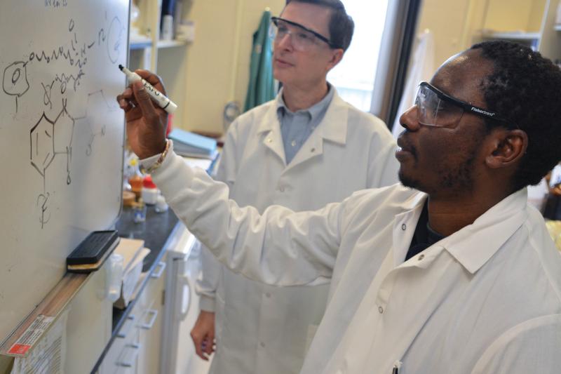 Craig Crews Laboratory